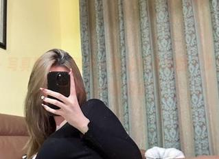 微密圈 - 写真时光，醇子小姨让图库里的“少女”如此迷人，不敢相信！