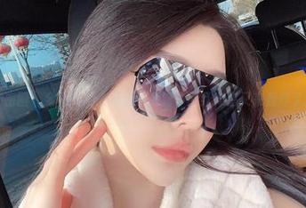 微密圈 - 金希儿的套装合集更新，网红穿搭又来轰炸了！