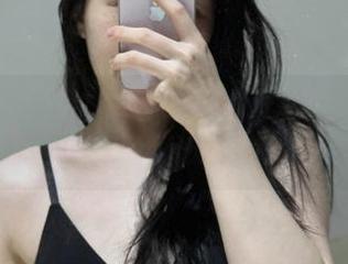 微密圈 - 快来看看，精选的铁锤姐姐泳装图，感觉有种说不出的惬意。